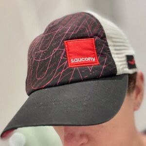 Saucony BOCO “RUN” hat